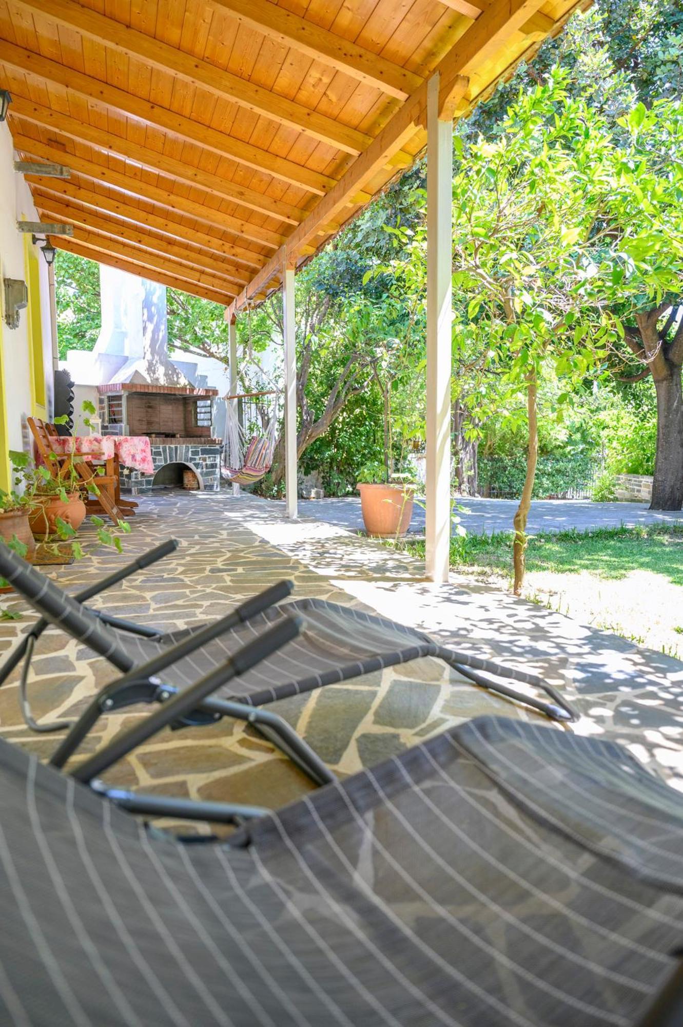 Small Villa Gerani Agios Vlasios  Екстериор снимка